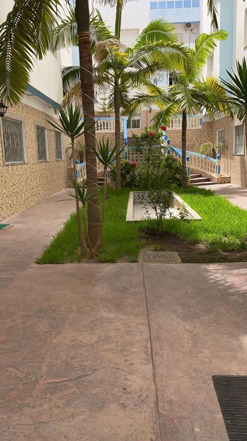 Appartement Martil 3 Chambres Proche De Centre Ville 5Mn A Pied Et La Plage 10Mn A Pied Et 10Mn De Aeroport Tetouan En Voiture Bagian luar foto