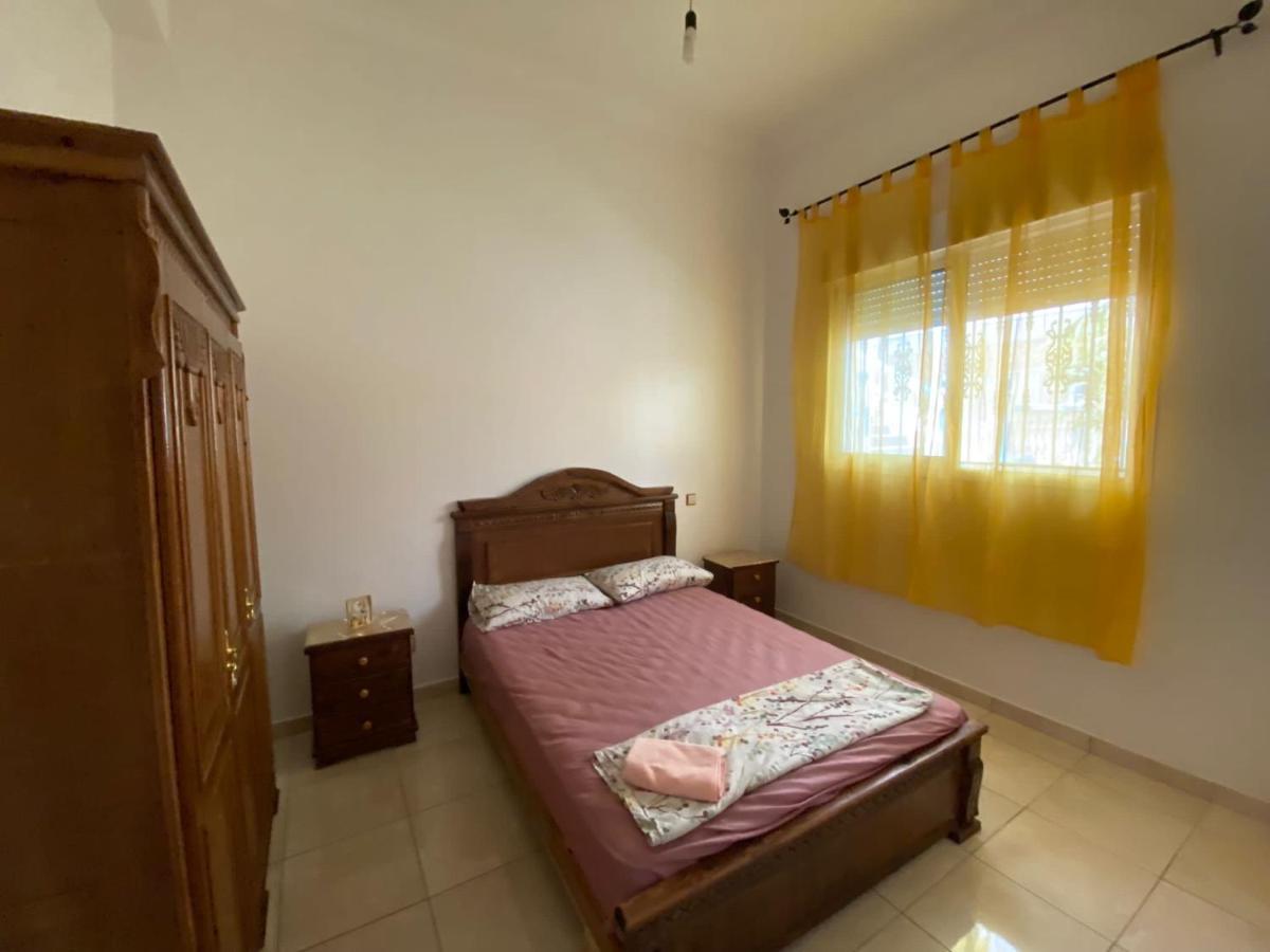 Appartement Martil 3 Chambres Proche De Centre Ville 5Mn A Pied Et La Plage 10Mn A Pied Et 10Mn De Aeroport Tetouan En Voiture Bagian luar foto
