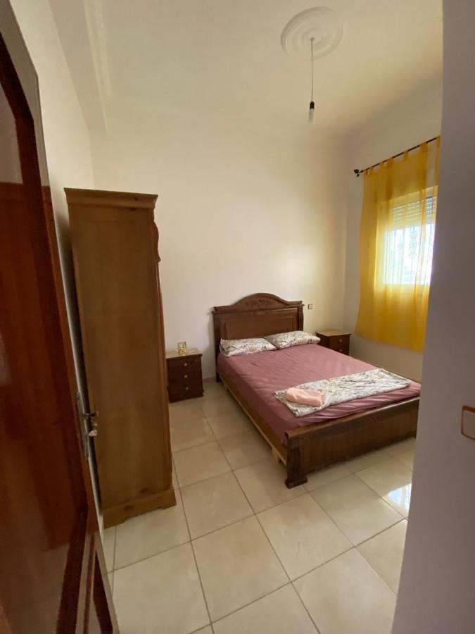 Appartement Martil 3 Chambres Proche De Centre Ville 5Mn A Pied Et La Plage 10Mn A Pied Et 10Mn De Aeroport Tetouan En Voiture Bagian luar foto