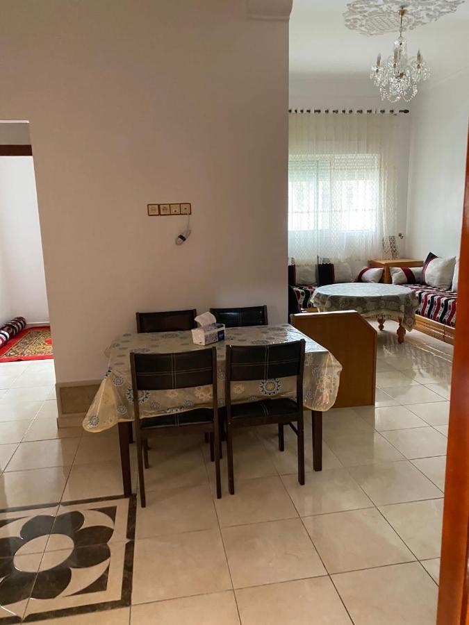 Appartement Martil 3 Chambres Proche De Centre Ville 5Mn A Pied Et La Plage 10Mn A Pied Et 10Mn De Aeroport Tetouan En Voiture Bagian luar foto